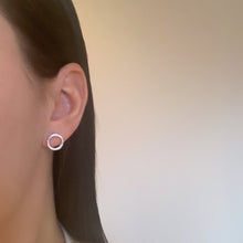 Load image into Gallery viewer, Square hammered silver open circle studs