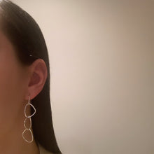 Load image into Gallery viewer, Hammered silver triple "pebble" drops
