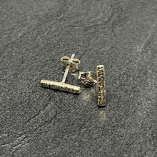 Load image into Gallery viewer, Straight hammered silver bar studs