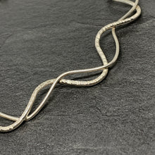 Load image into Gallery viewer, Silver double wave necklet