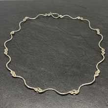Load image into Gallery viewer, Hammered silver wavy necklace