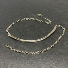 Load image into Gallery viewer, Twined silver necklet
