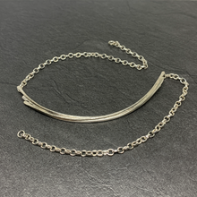 Load image into Gallery viewer, Twined silver necklet
